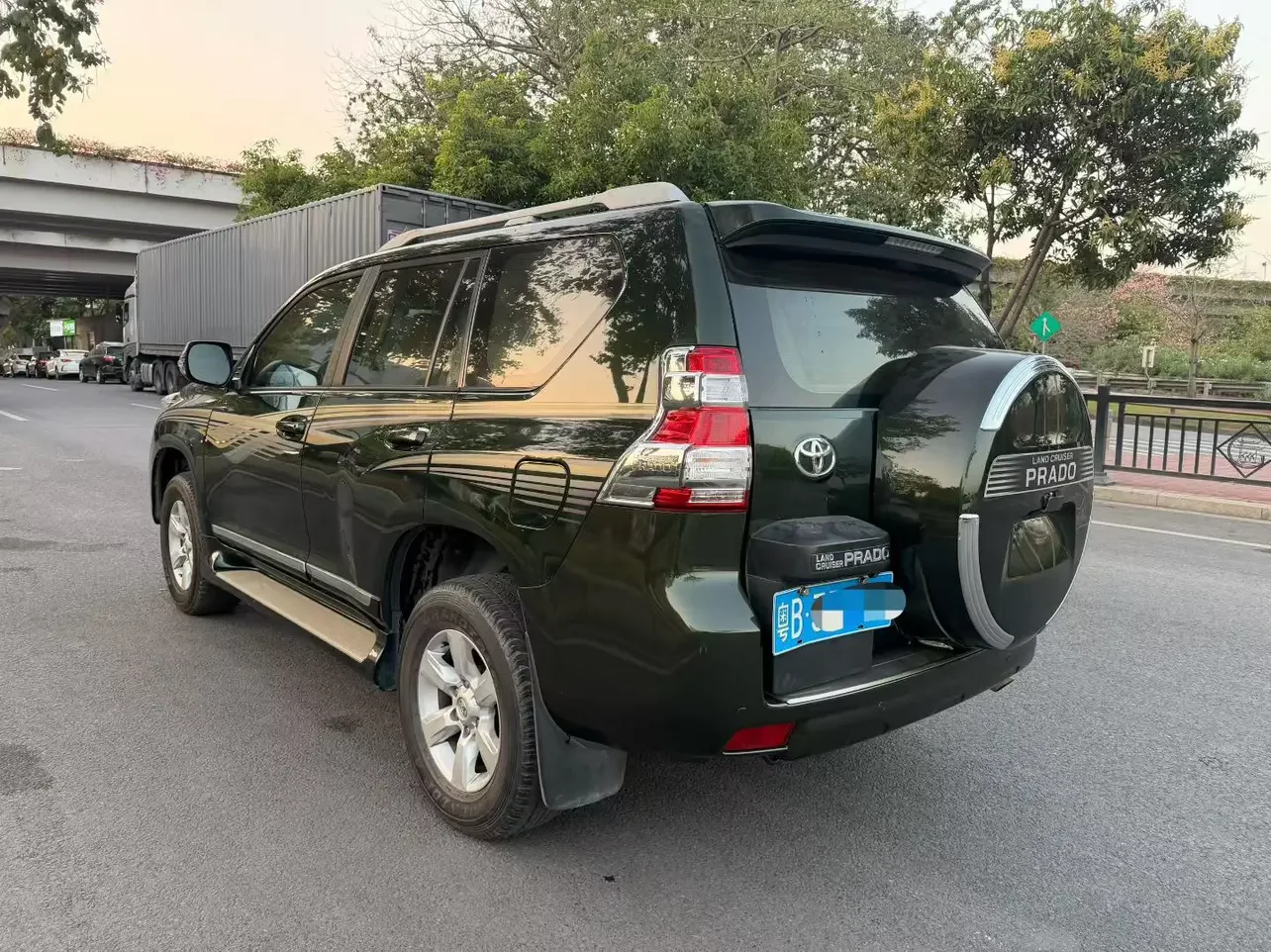 Toyota Prado