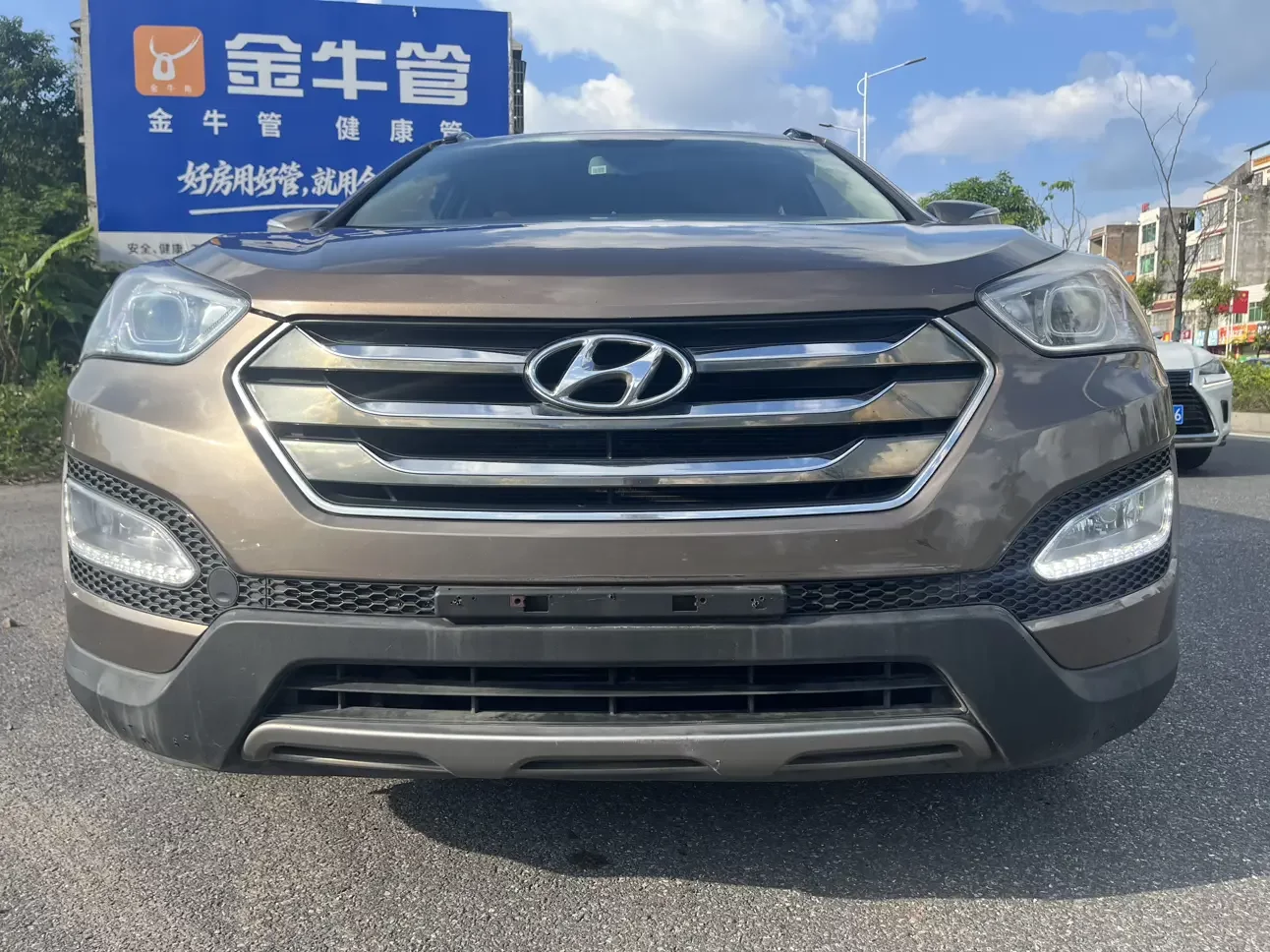 Hyundai Shengda  из Китая
