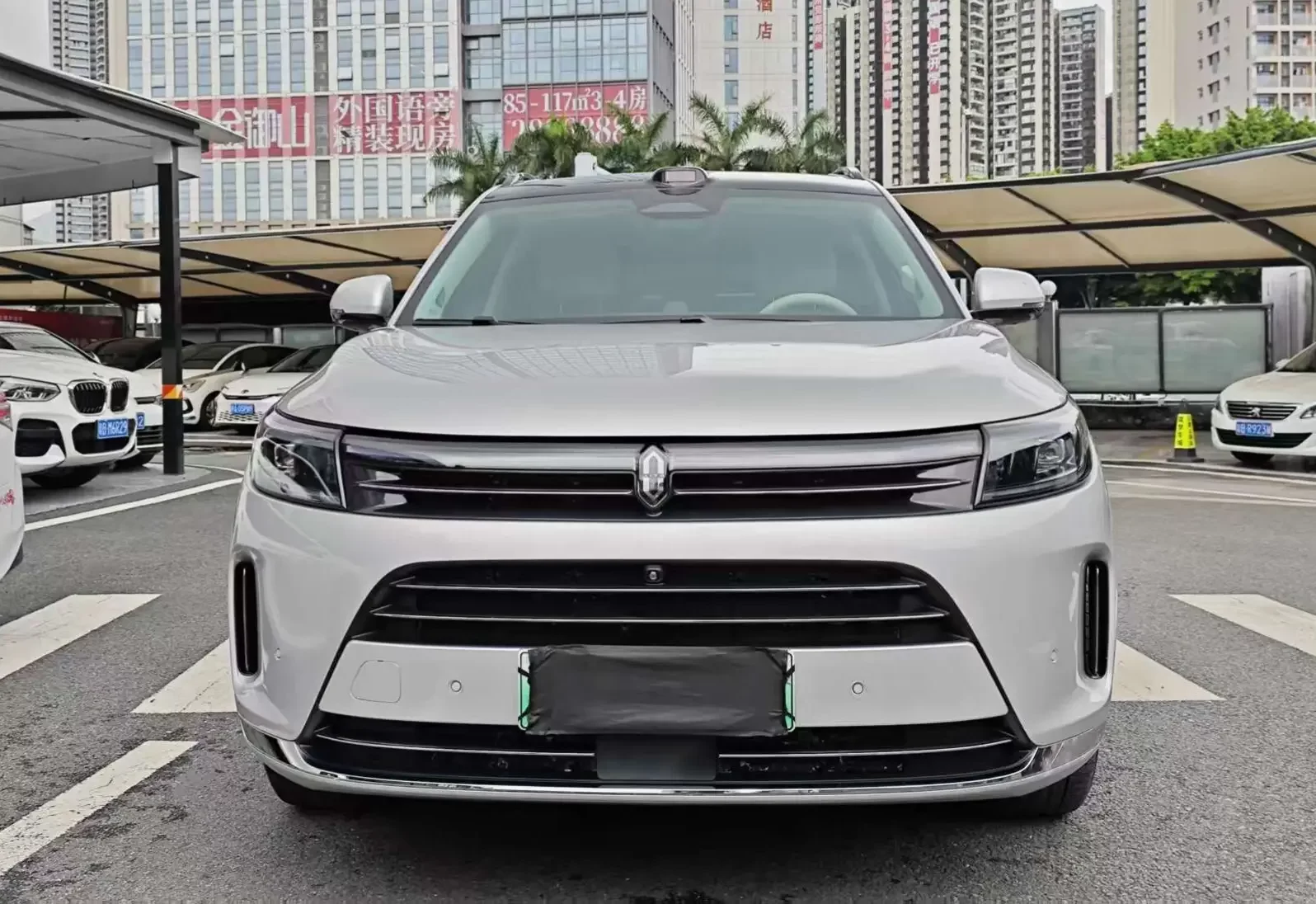 AITO M7 (Wenjie M7)  из Китая