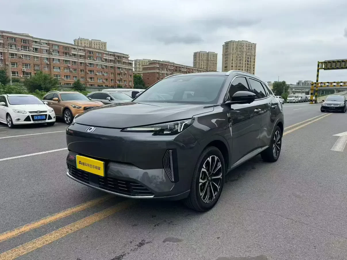 Changan Qiyuan Q05 Classic  из Китая
