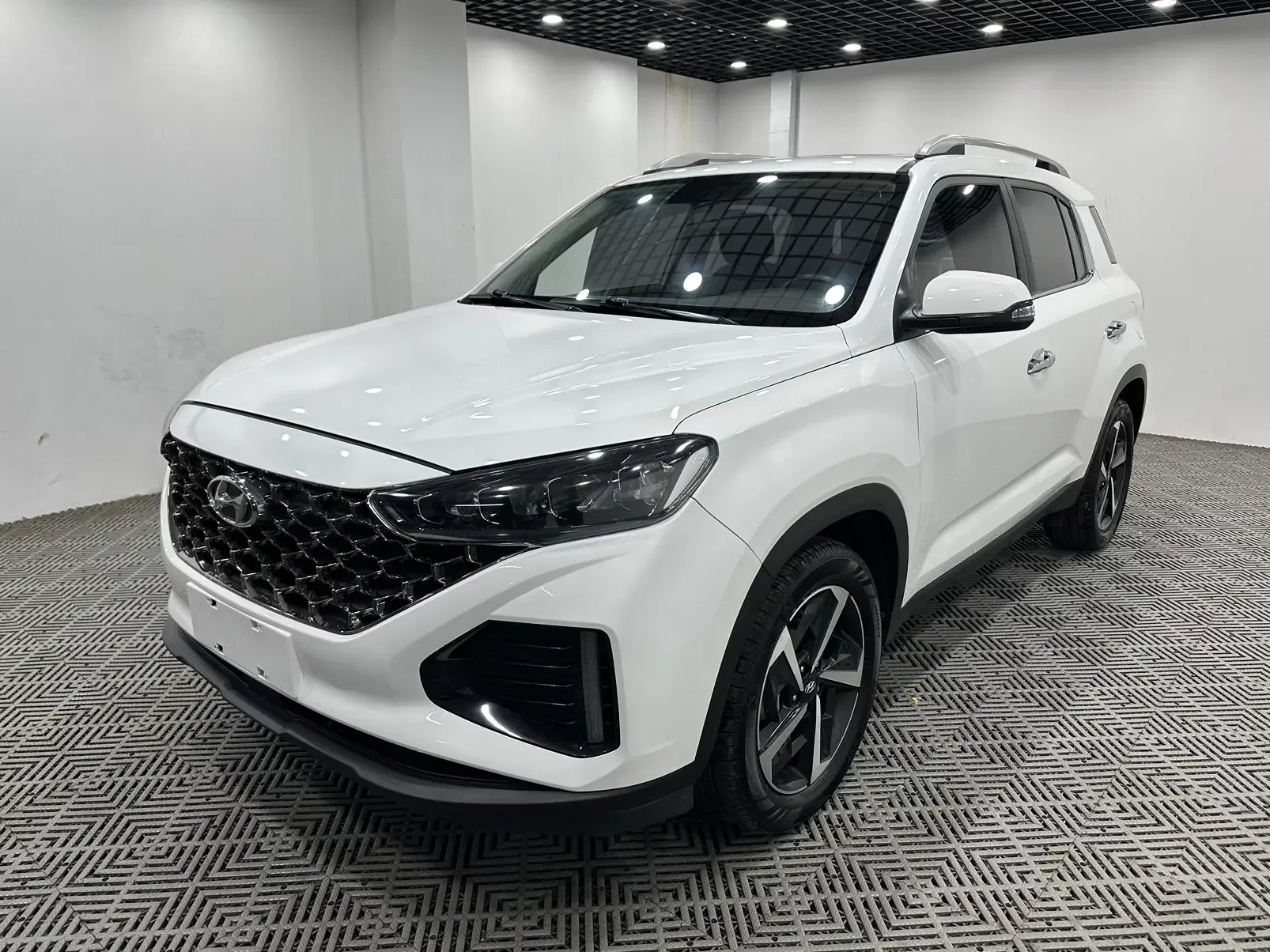 Hyundai ix35  из Китая