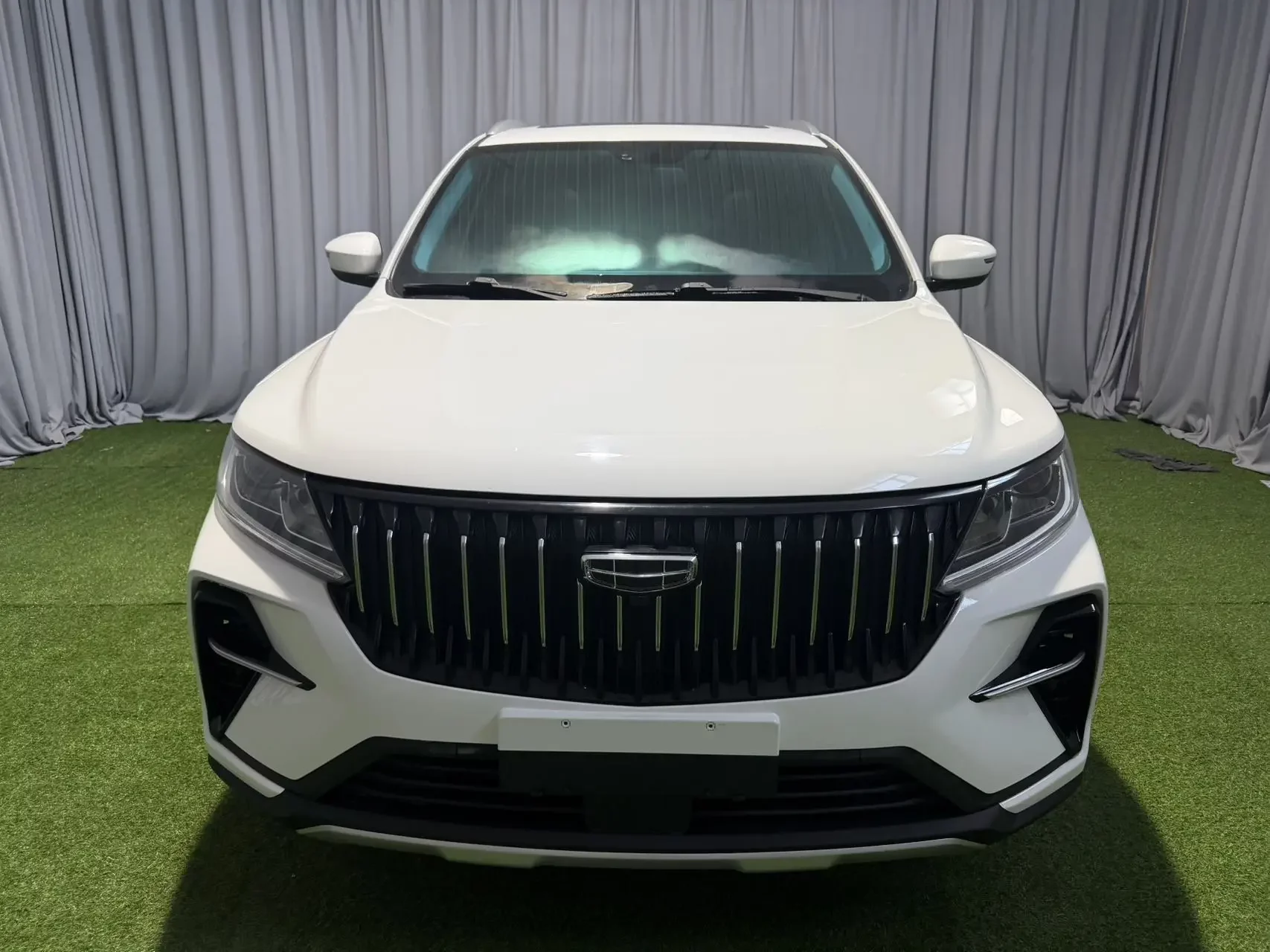 Geely Vision X6