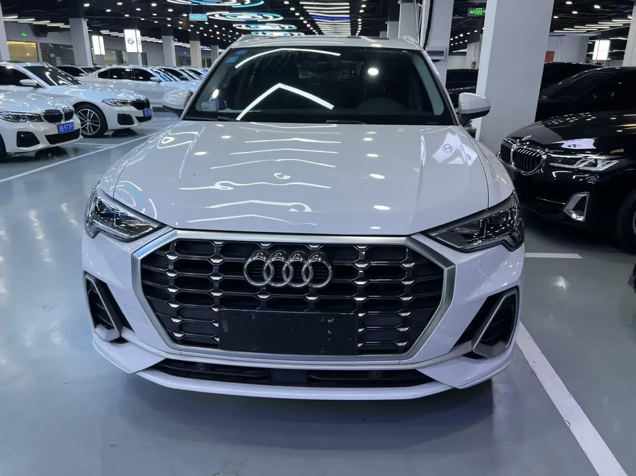 Audi Q3  из Китая