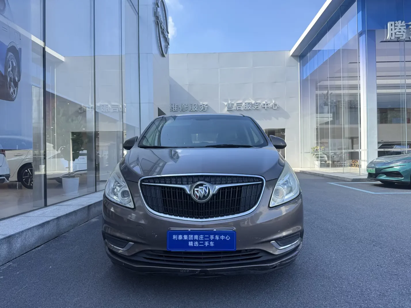 Buick GL8