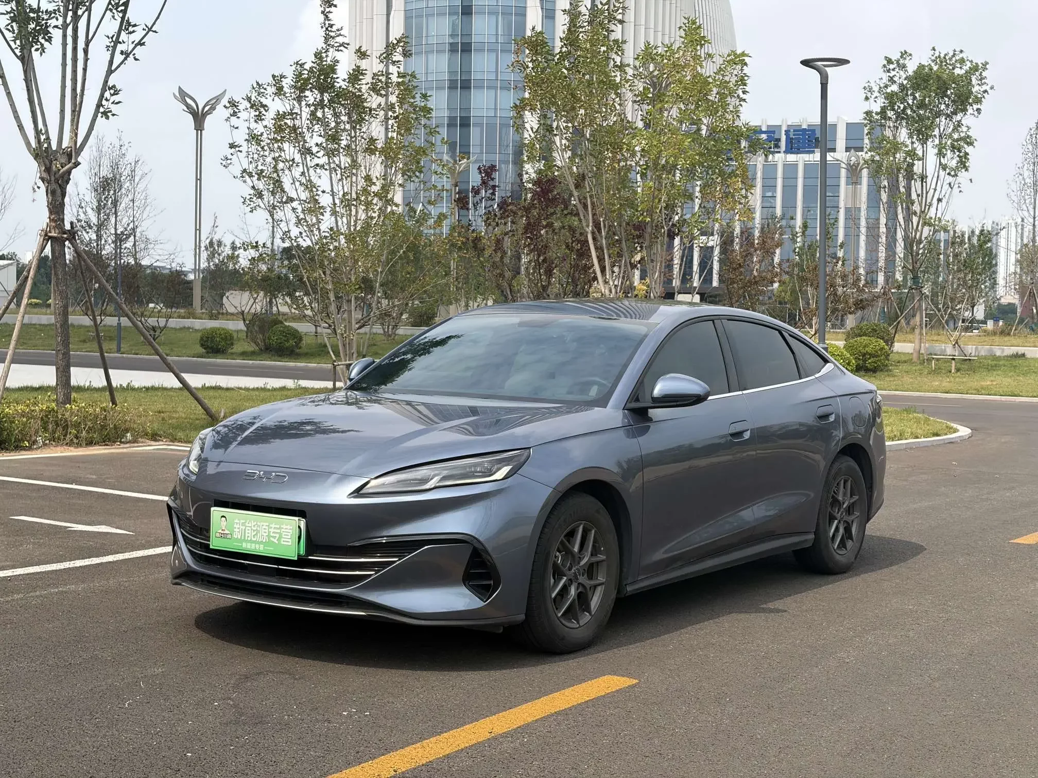 BYD Seal 06DM