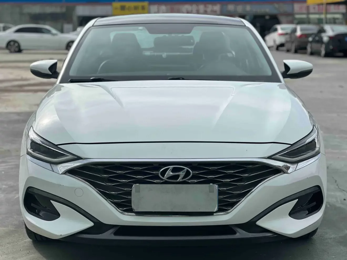 Hyundai Lafesta (Festa)  из Китая