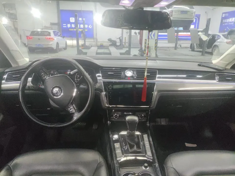Volkswagen Hui Ang