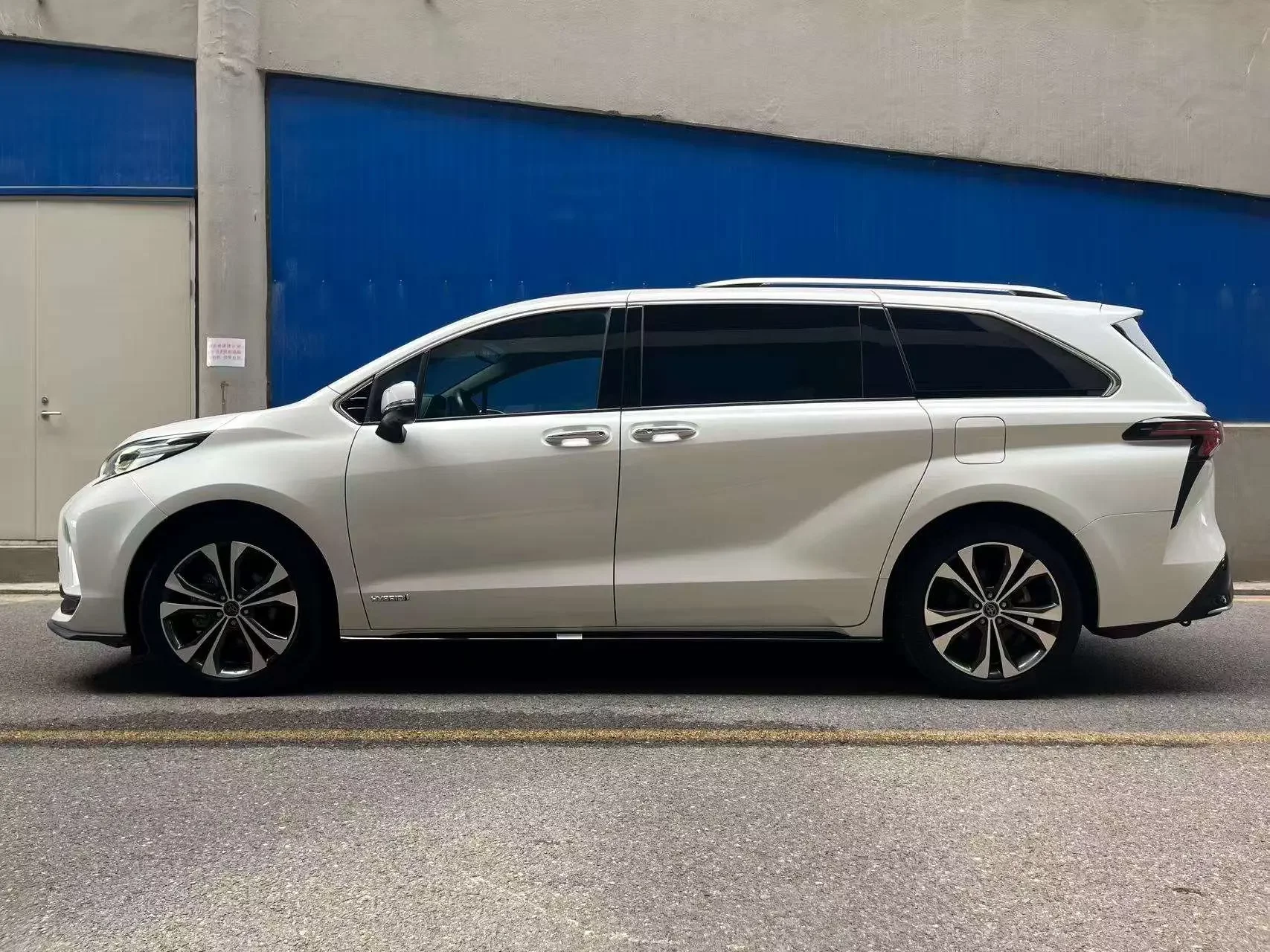 Toyota Granvia