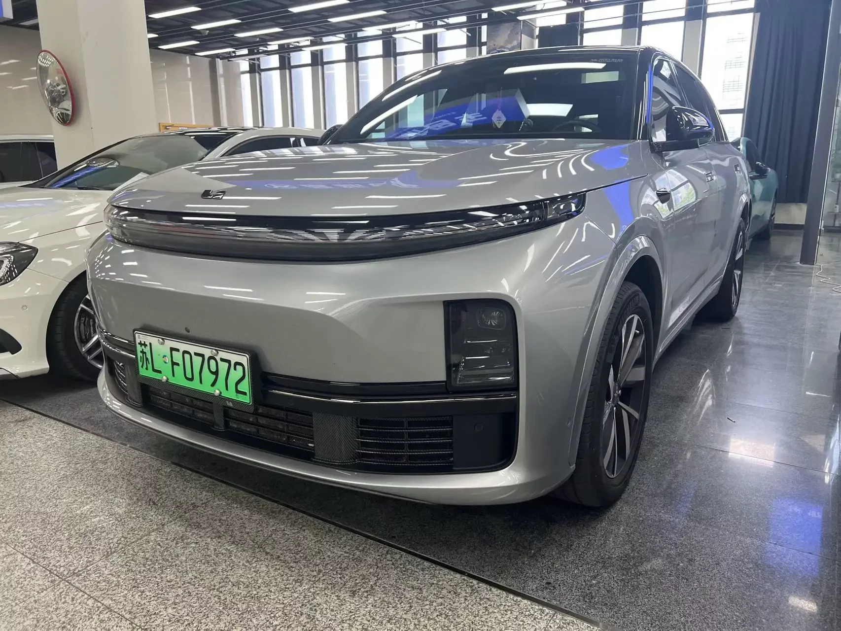 Lixiang L7