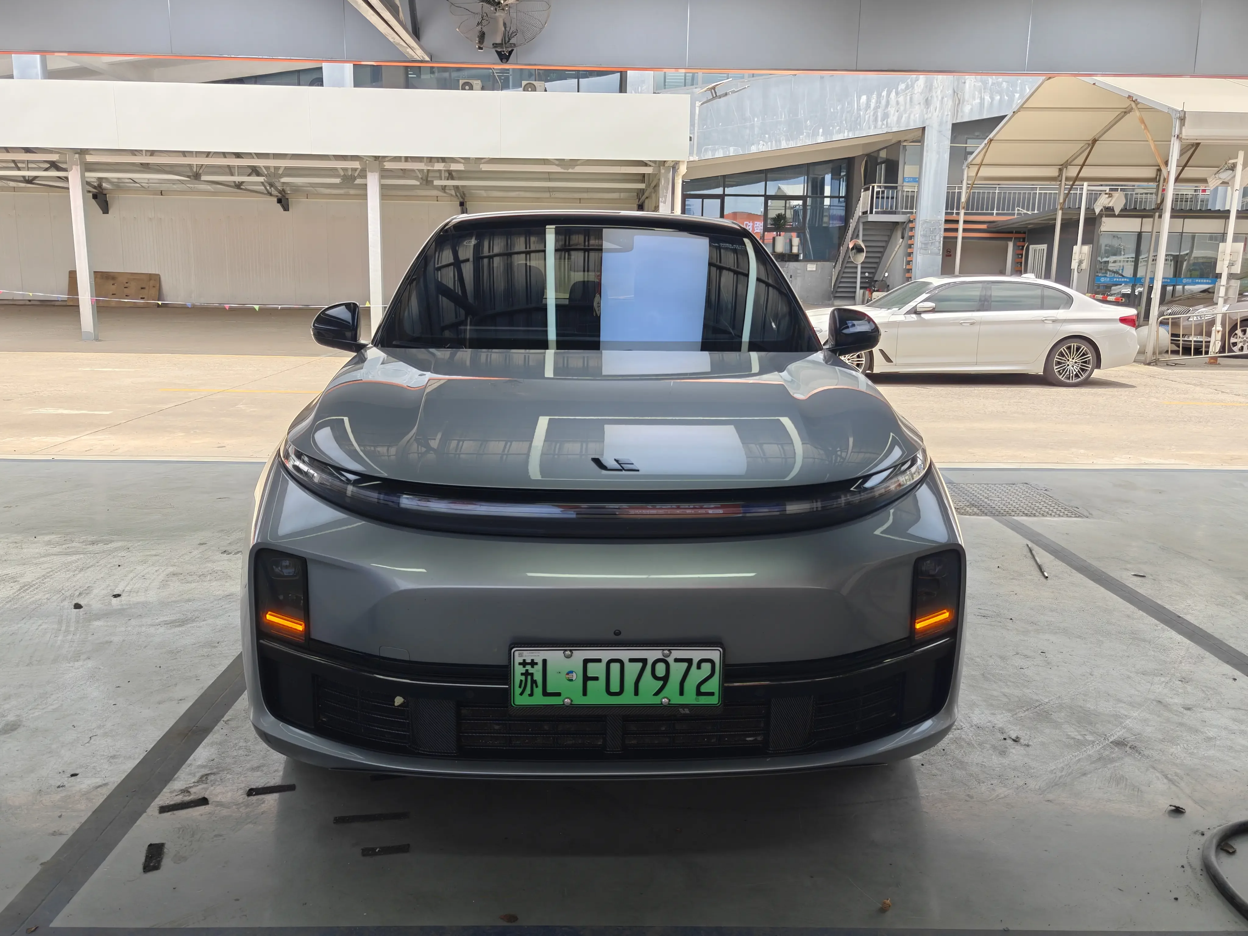 Lixiang L7