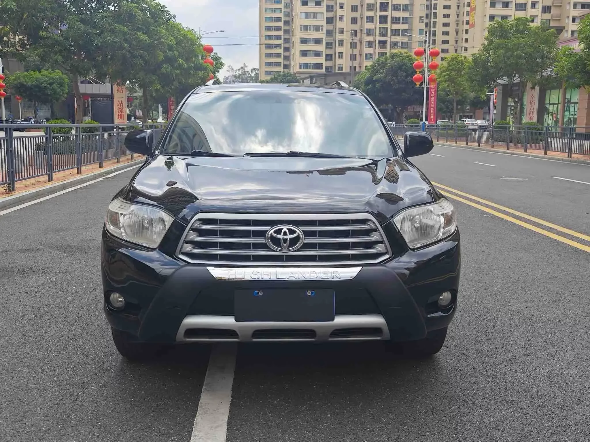 Toyota Highlander  из Китая