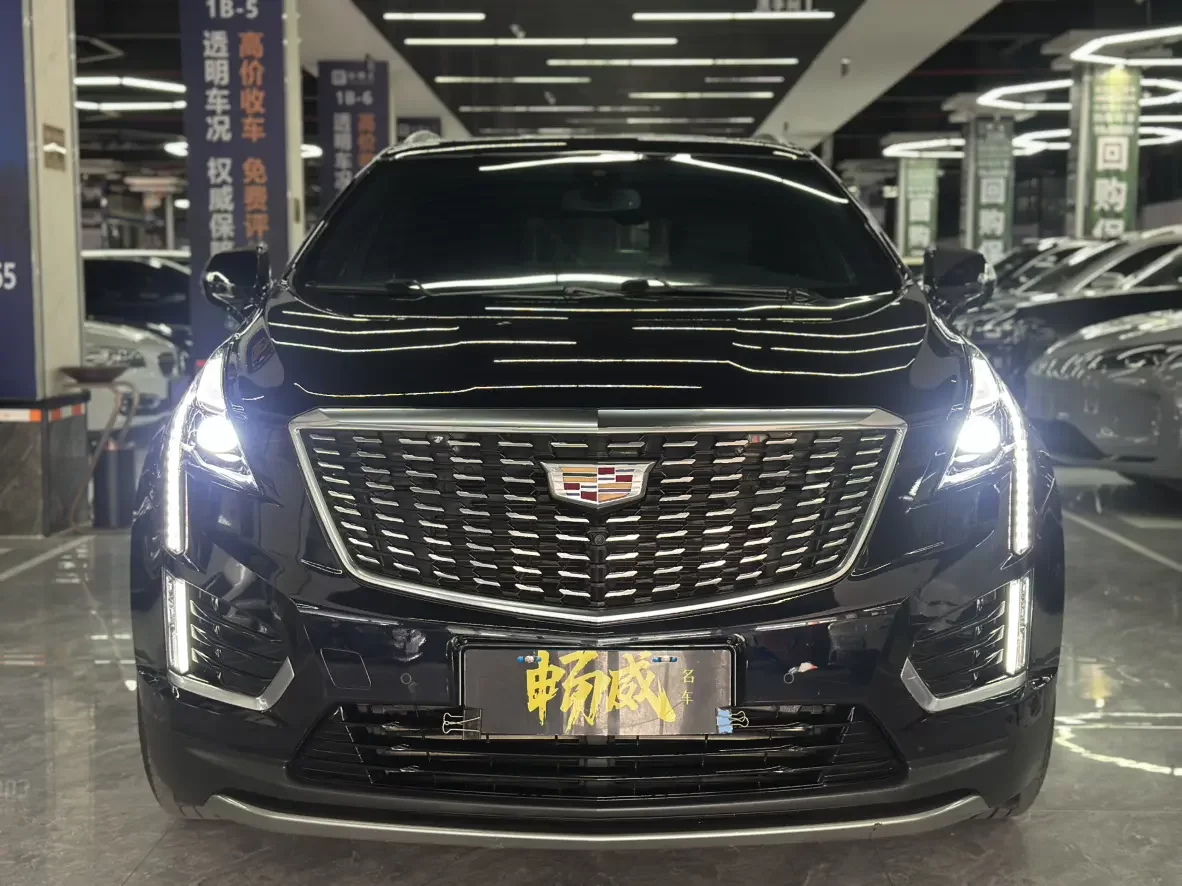 Cadillac XT5  из Китая