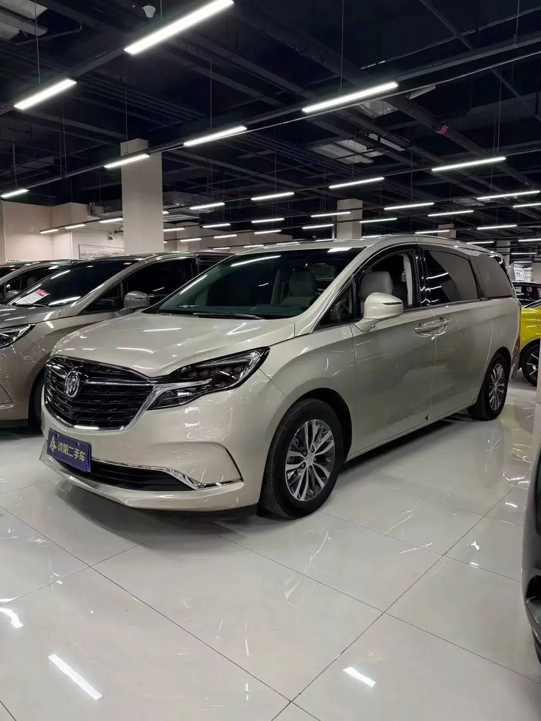 Buick GL8