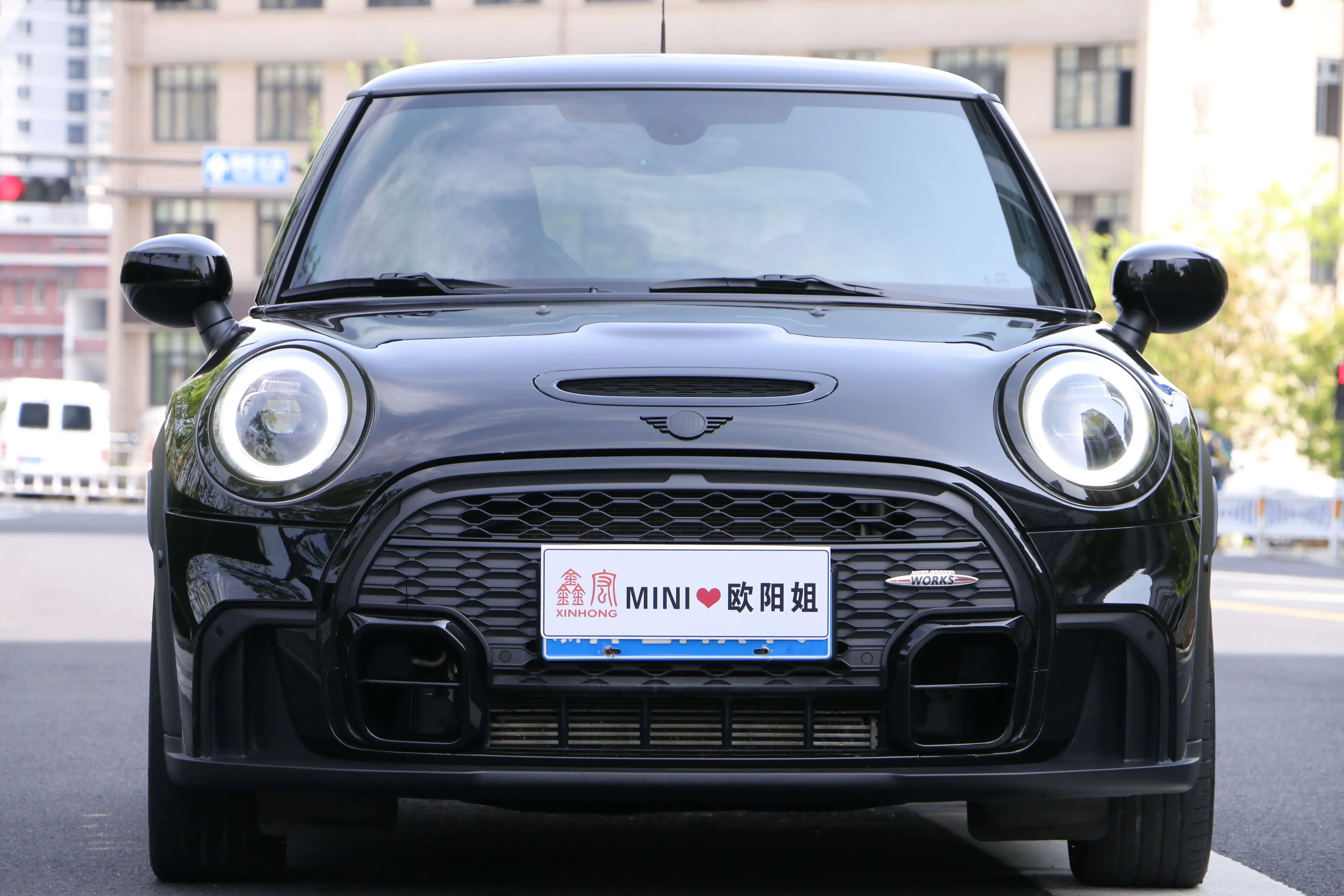 MINI 