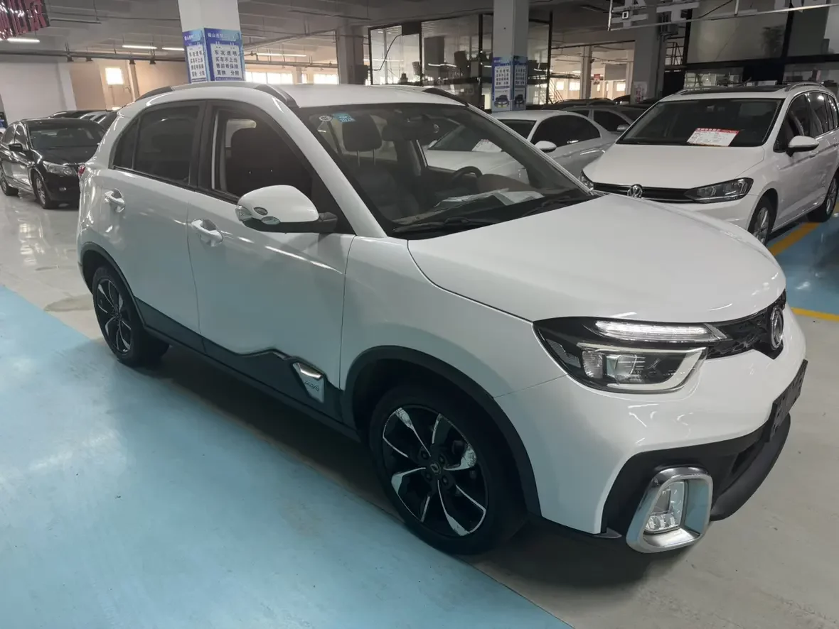 Dongfeng Fengshen AX4