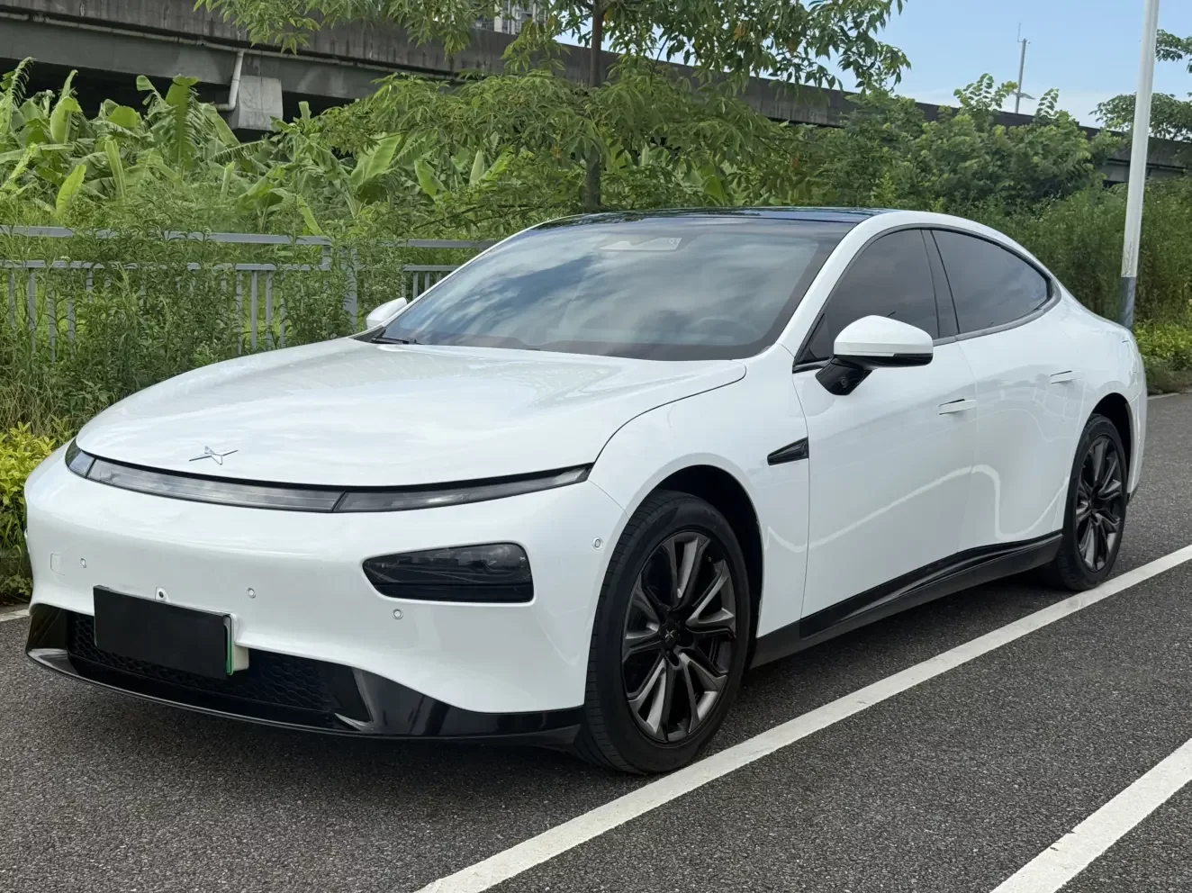 Xpeng P7