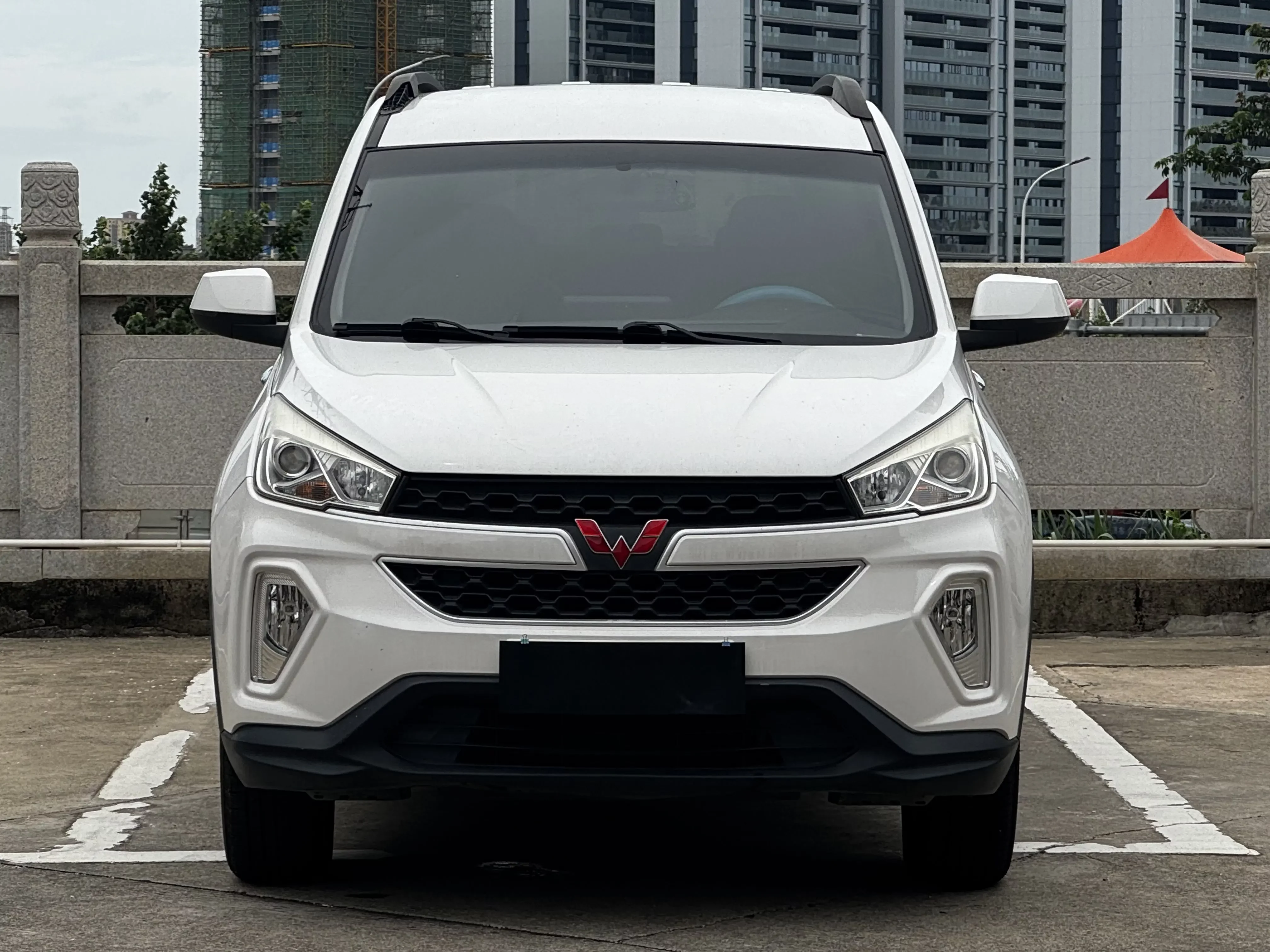 Wuling Hongguang S3  из Китая