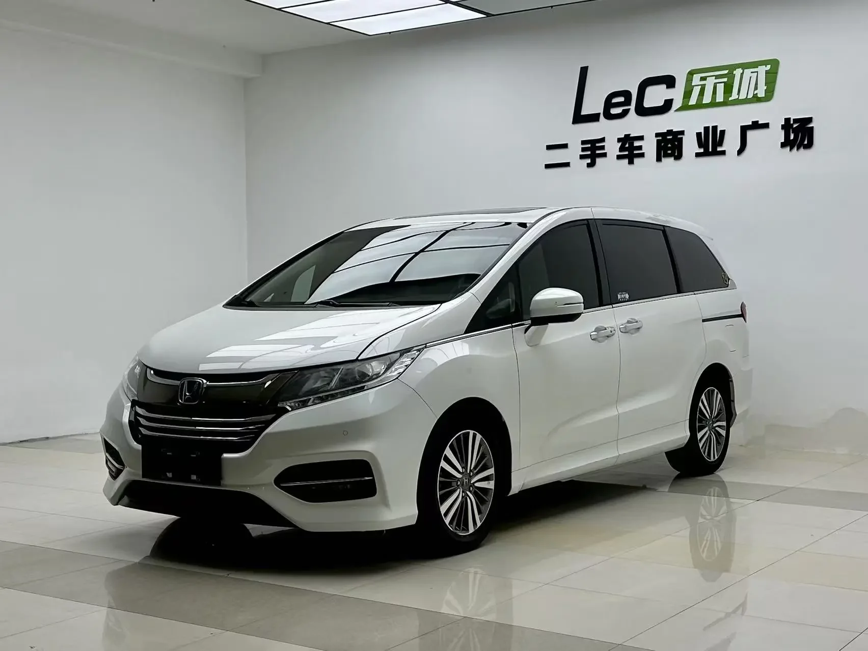 Honda Odyssey  из Китая