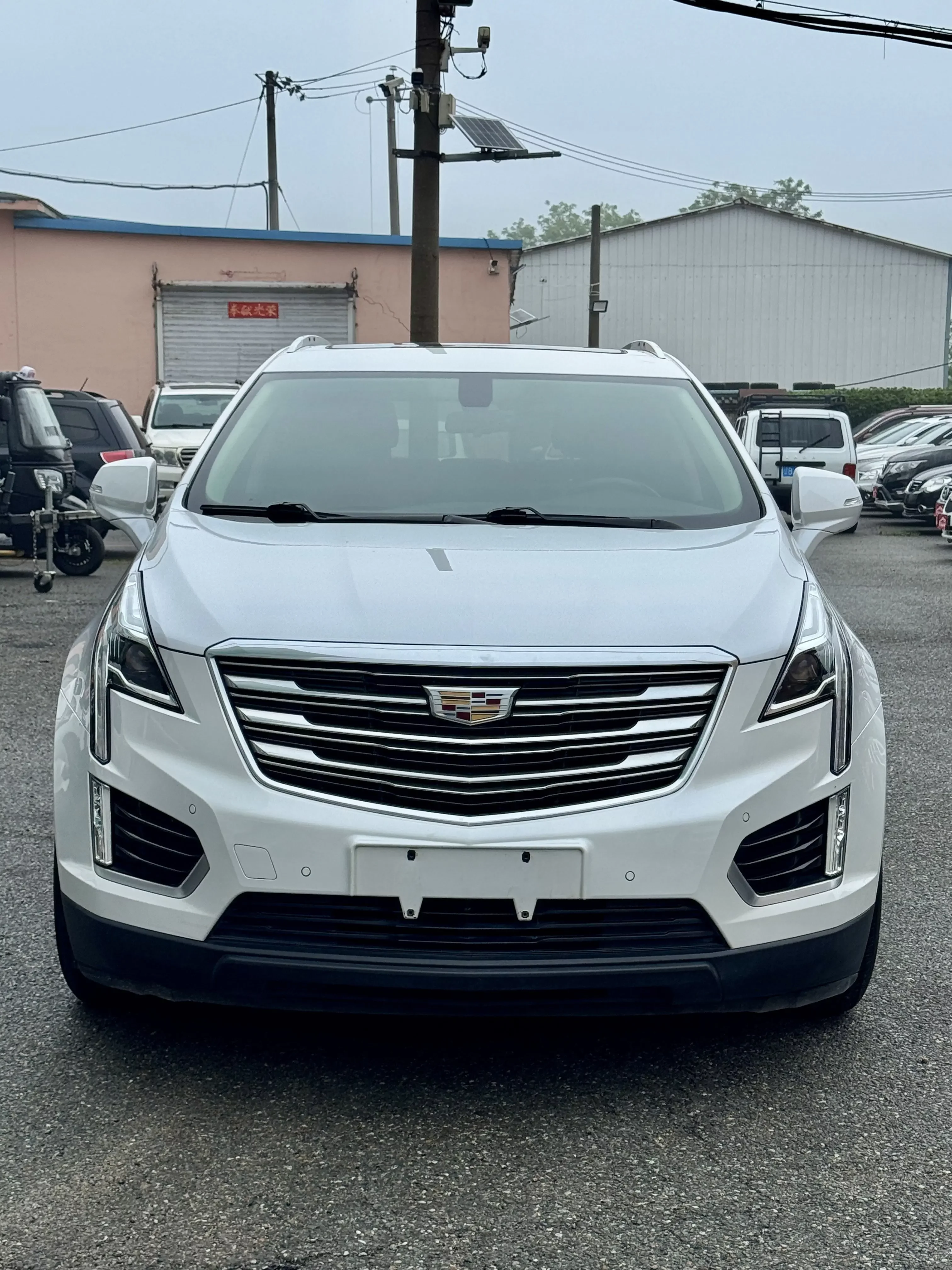 Cadillac XT5  из Китая