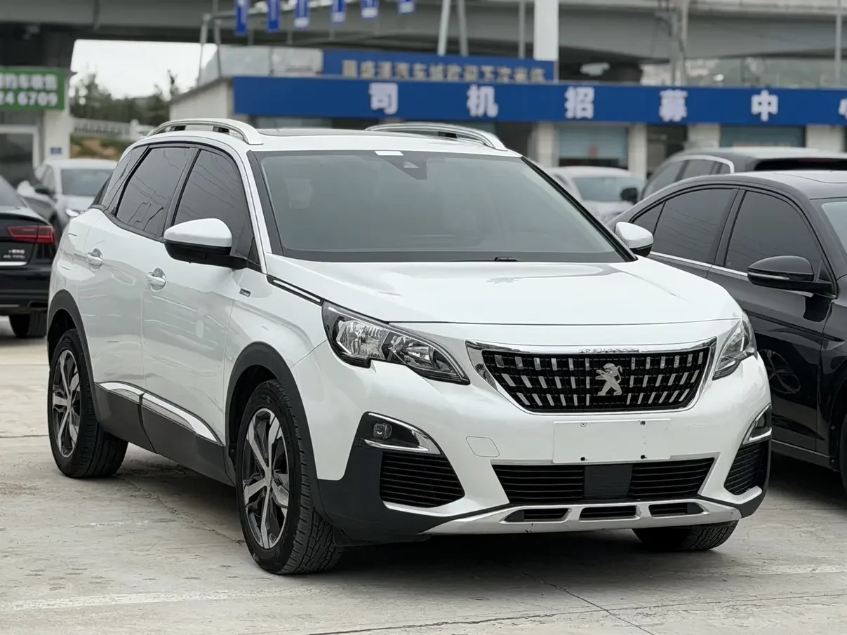 Peugeot 4008