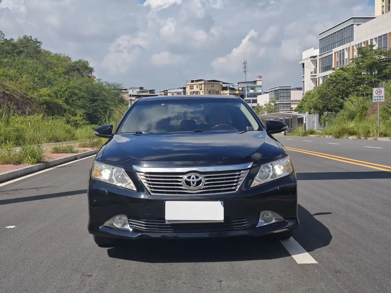 Toyota Camry  из Китая