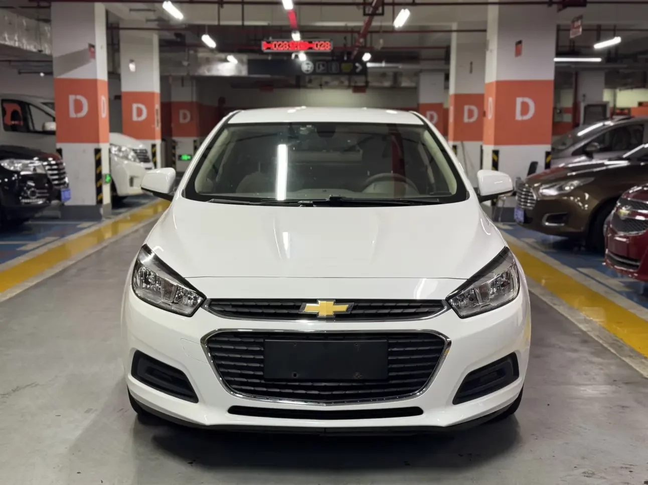 Chevrolet Monza (Cruze)  из Китая