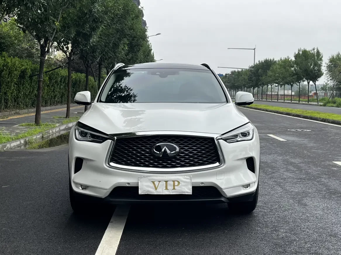 Infiniti QX50  из Китая
