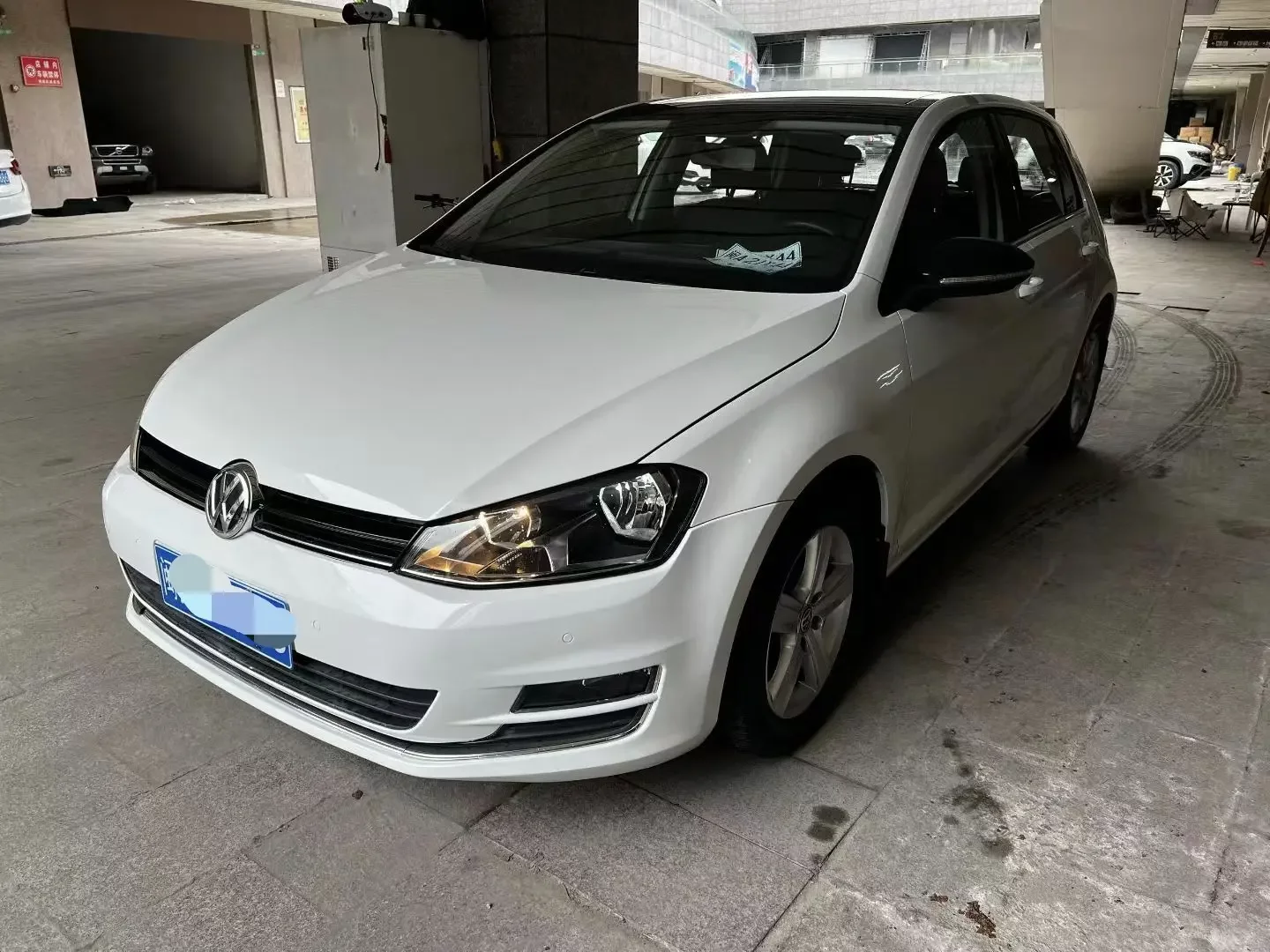 Volkswagen golf