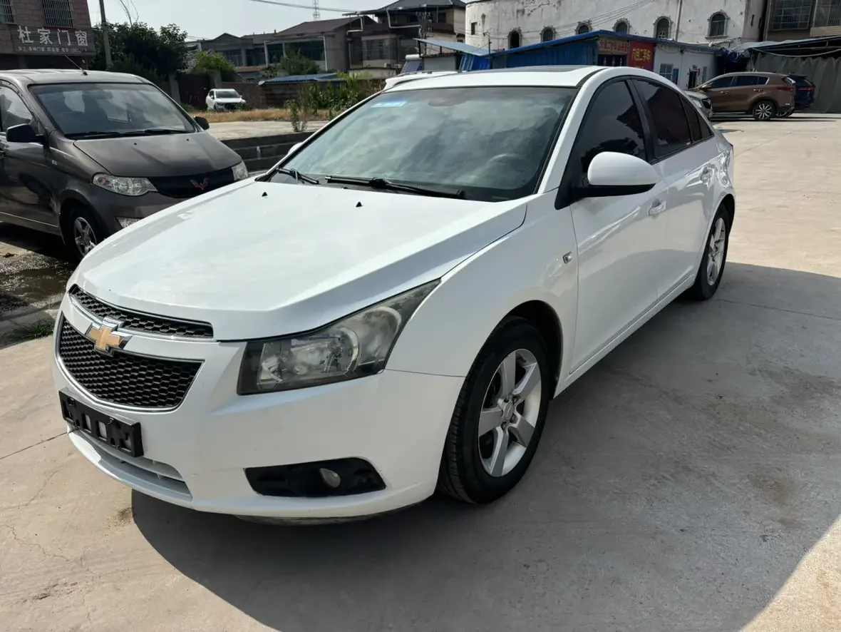 Chevrolet Monza (Cruze)  из Китая