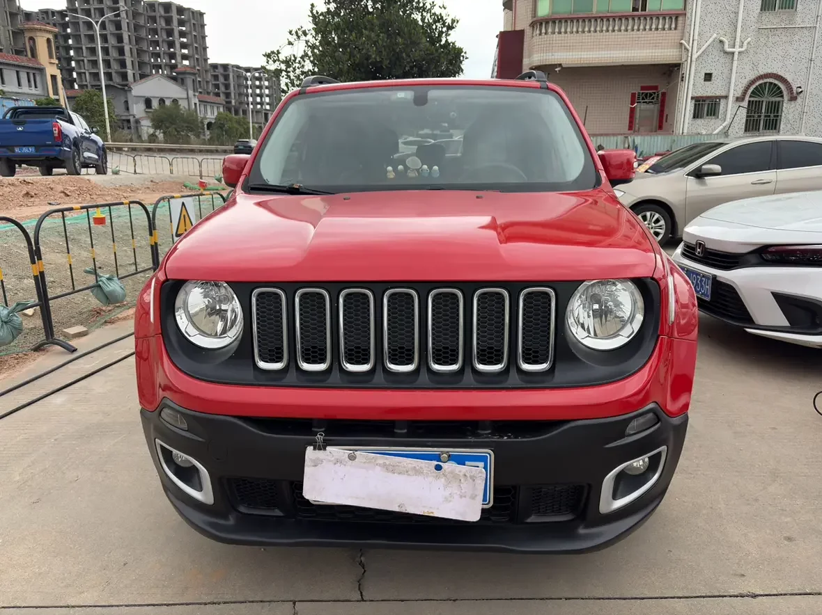 Jeep Freeman  из Китая