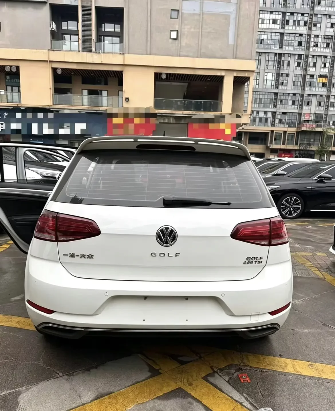 Volkswagen golf