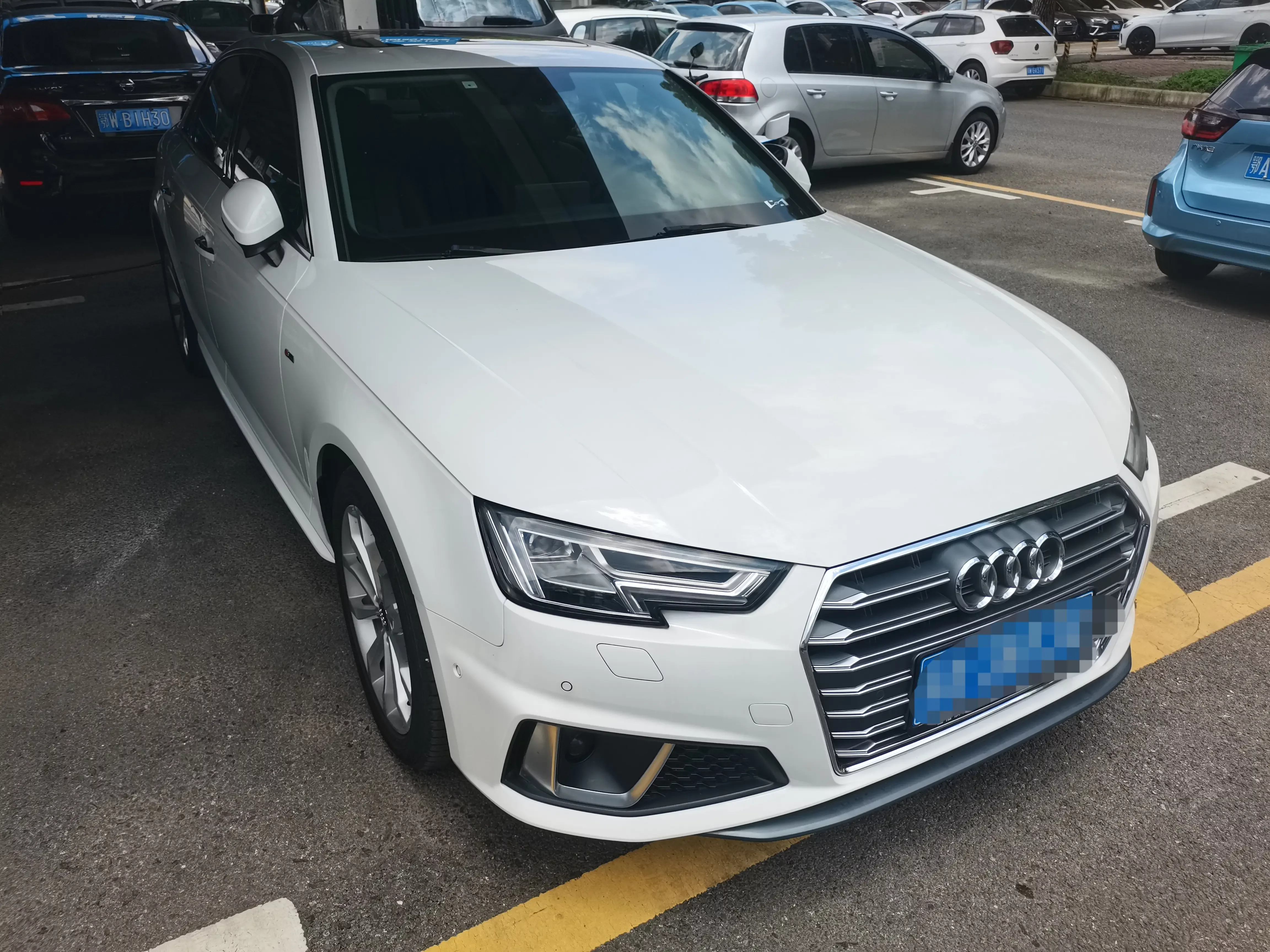 Audi A4L