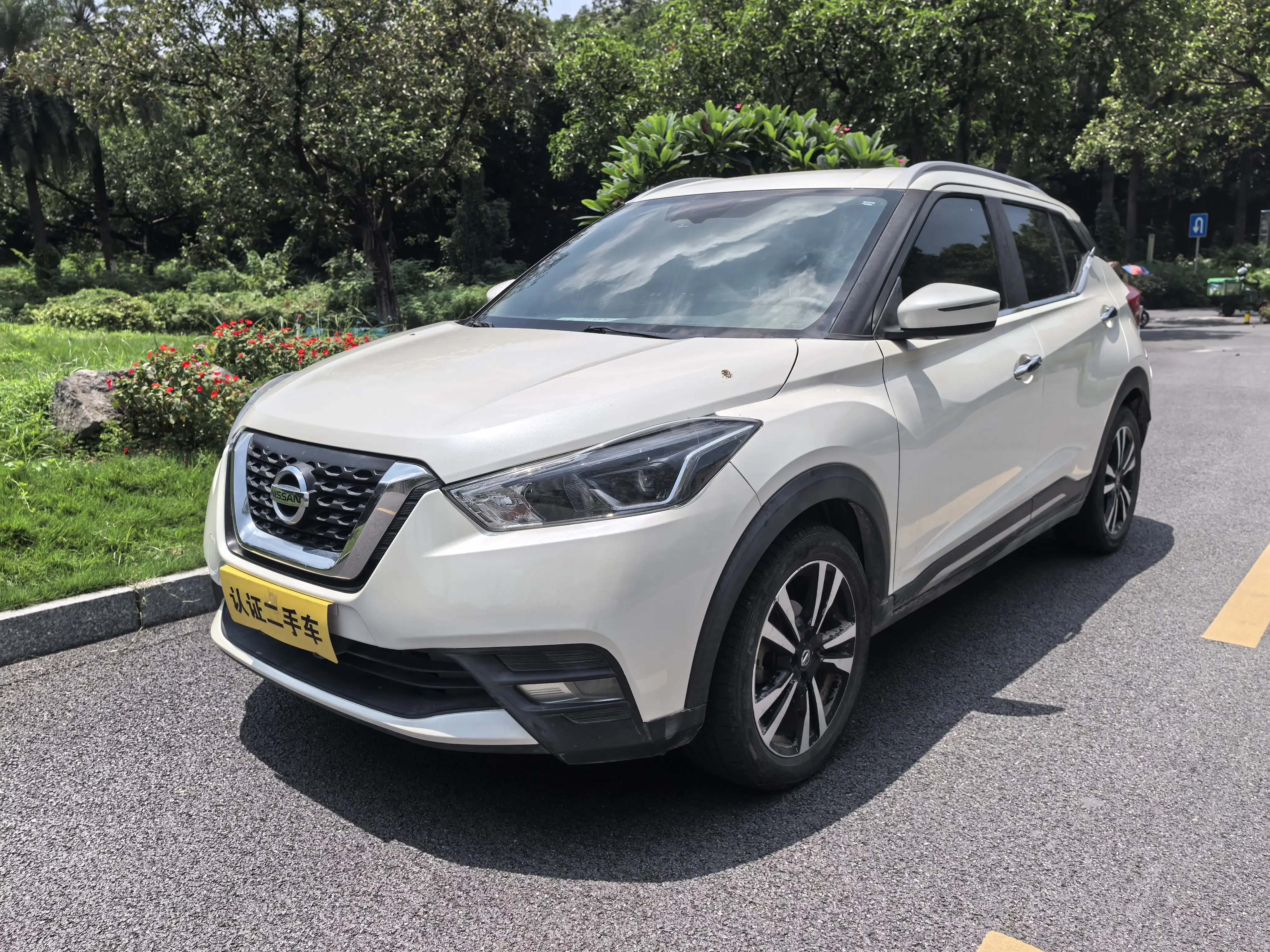 Nissan Jinke  из Китая