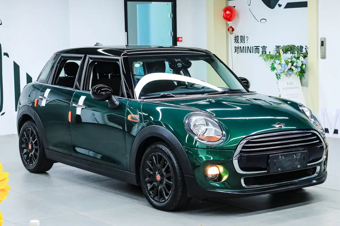 MINI 