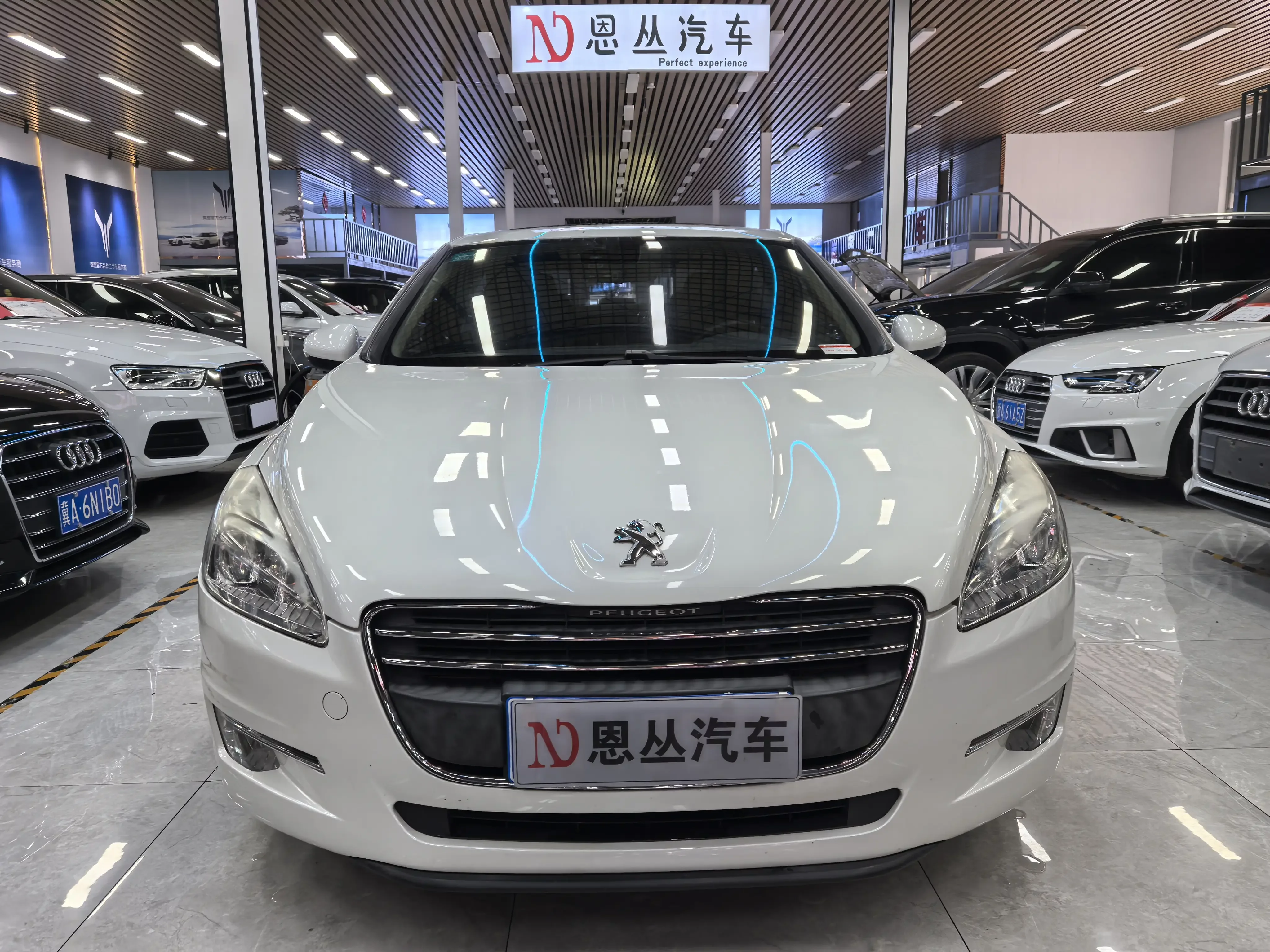 Peugeot 508  из Китая
