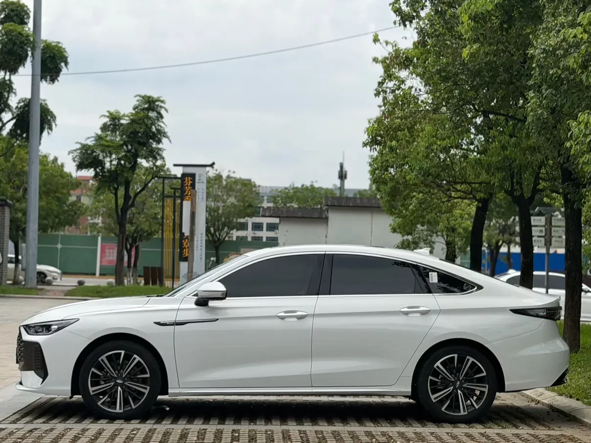 Chery Arrizo 8 PRO