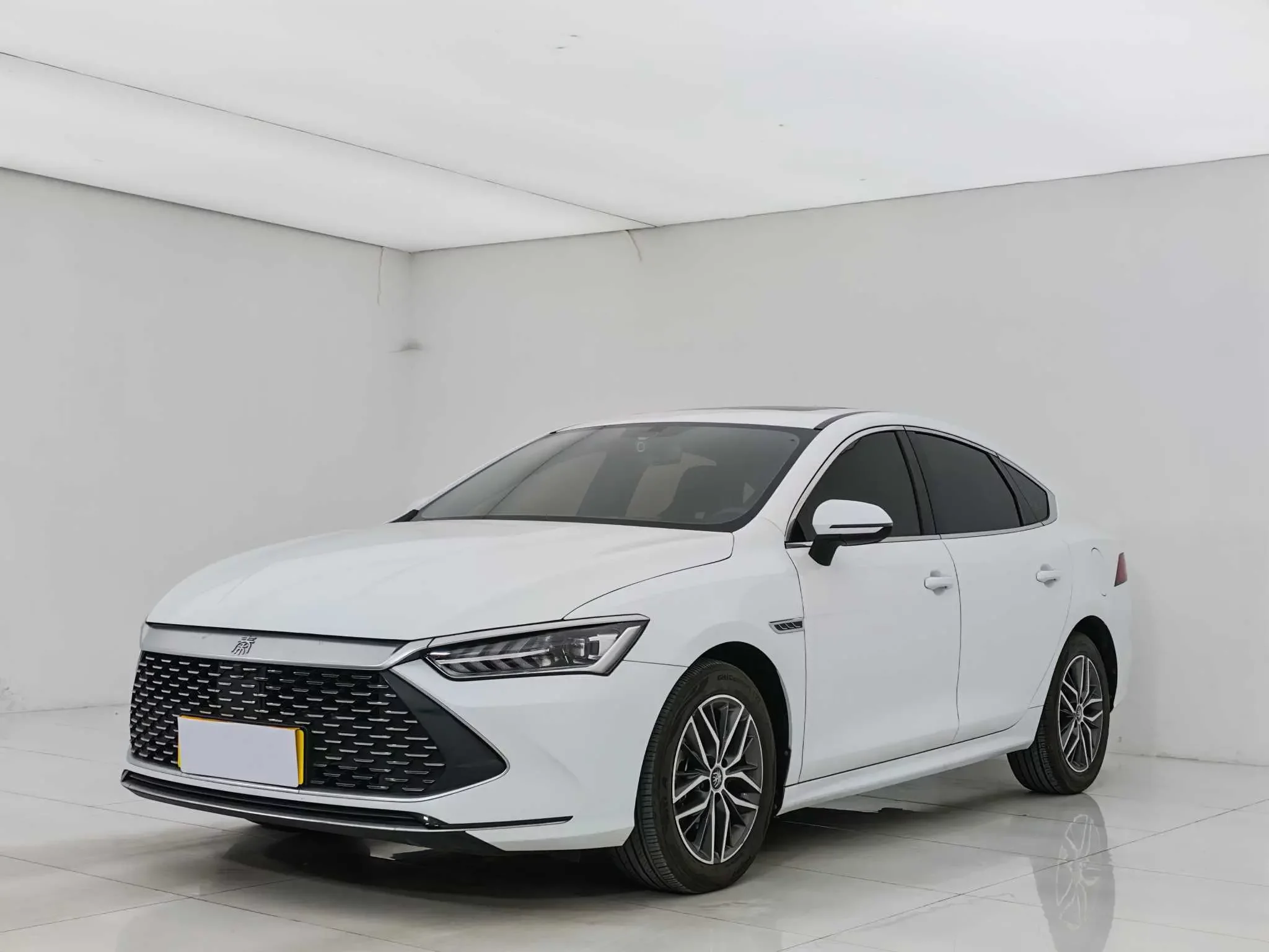 BYD Qin PLUS DM