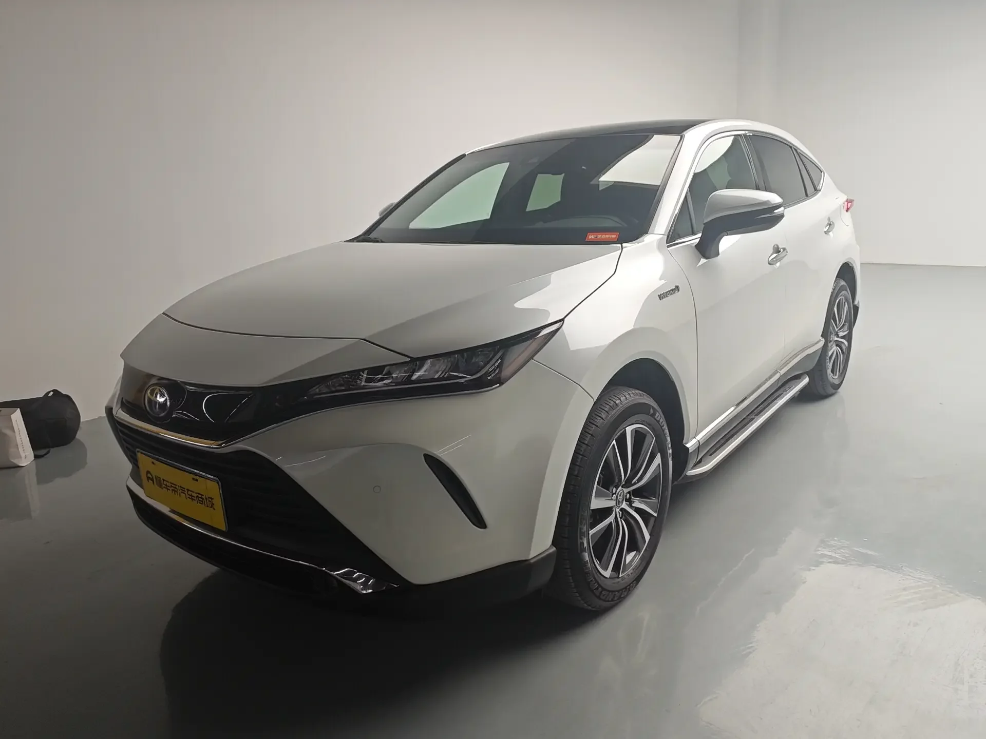 Toyota Harrier  из Китая