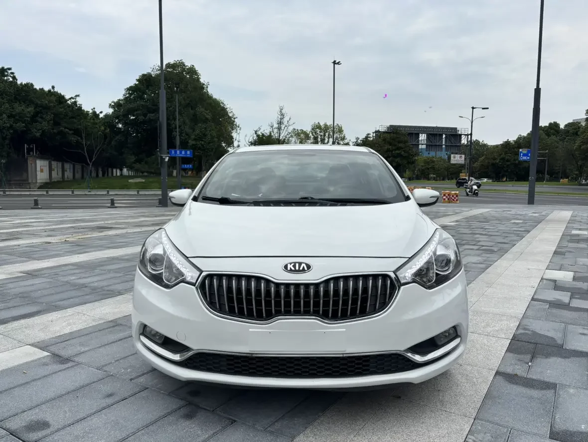 Kia K3  из Китая