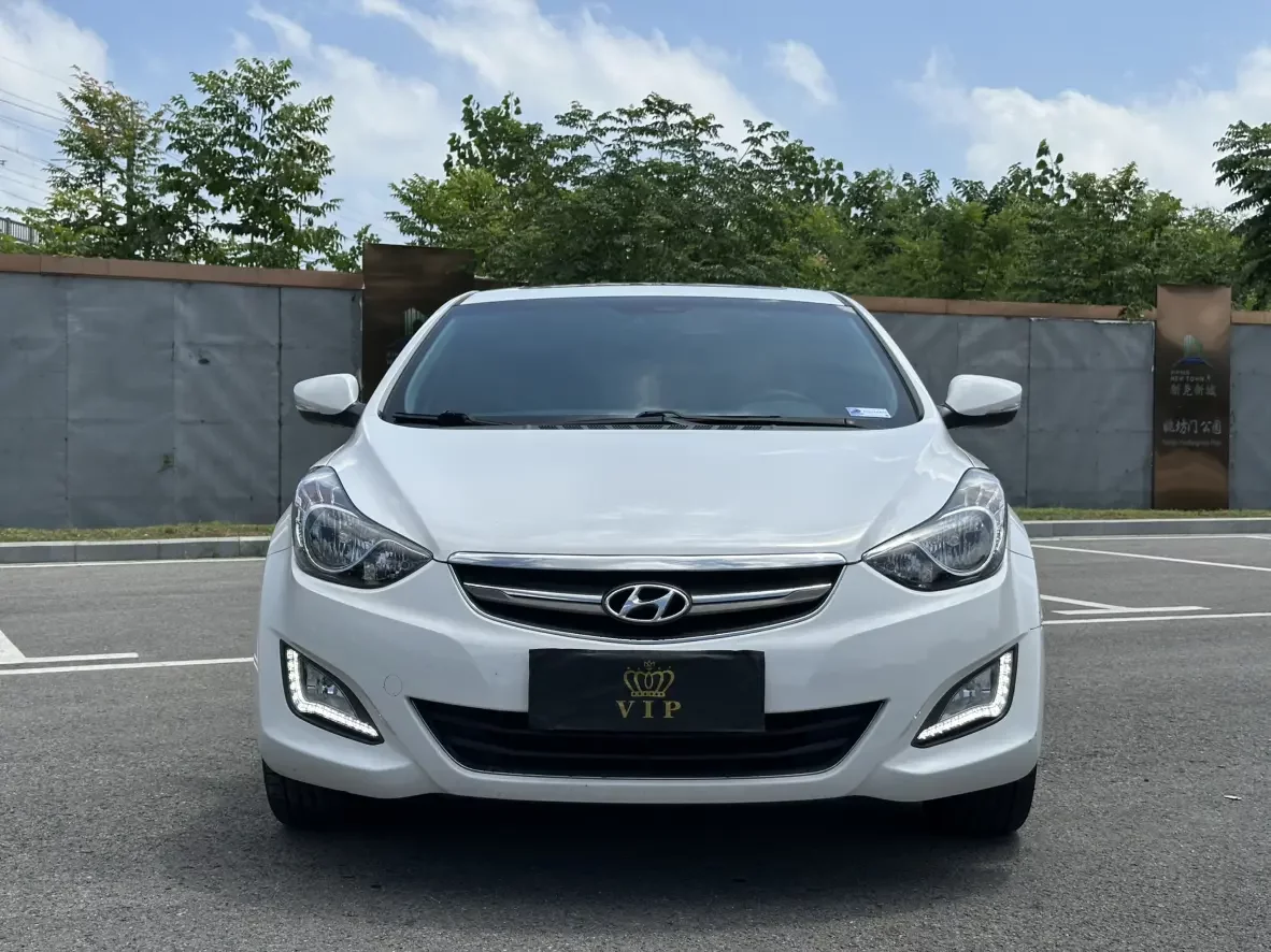 Hyundai Elantra  из Китая