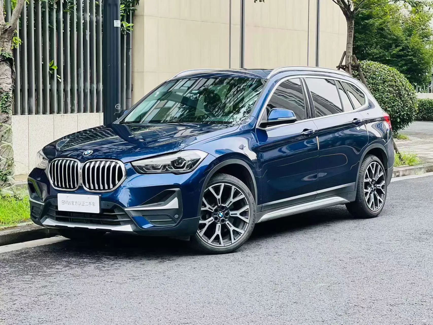 BMW X1  из Китая