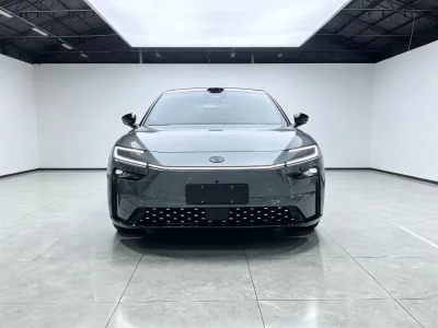 Toyota Platinum 7
