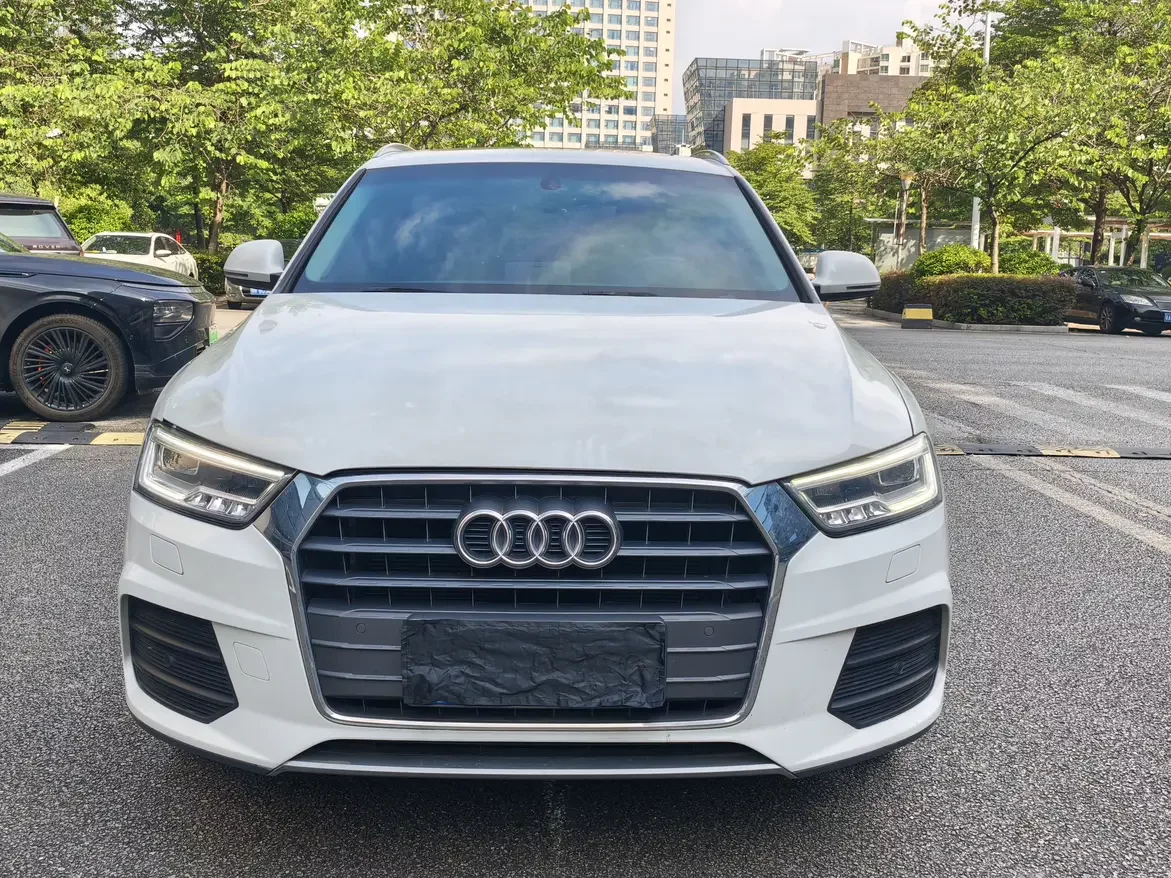 Audi Q3  из Китая