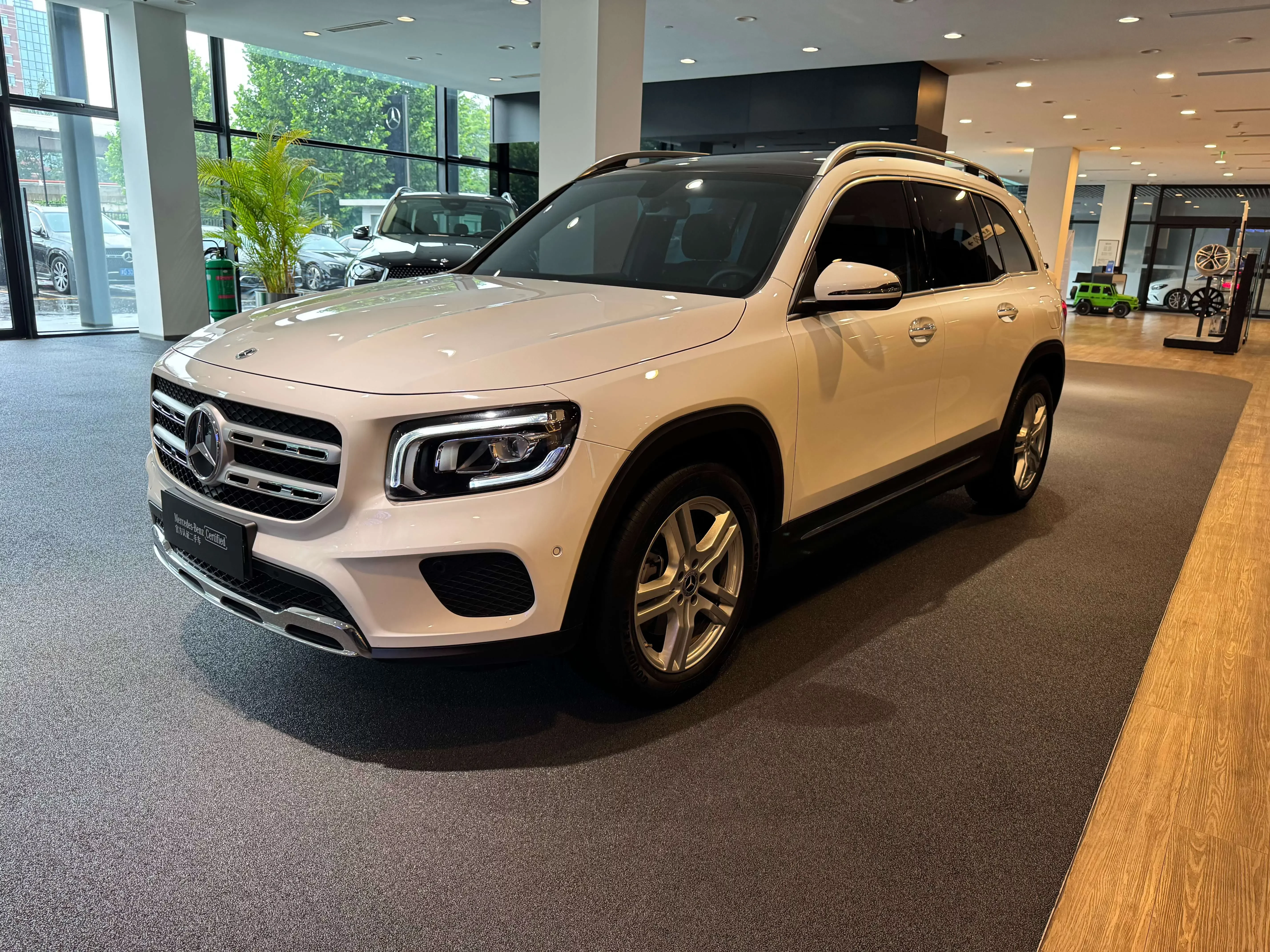 Mercedes-Benz GLB
