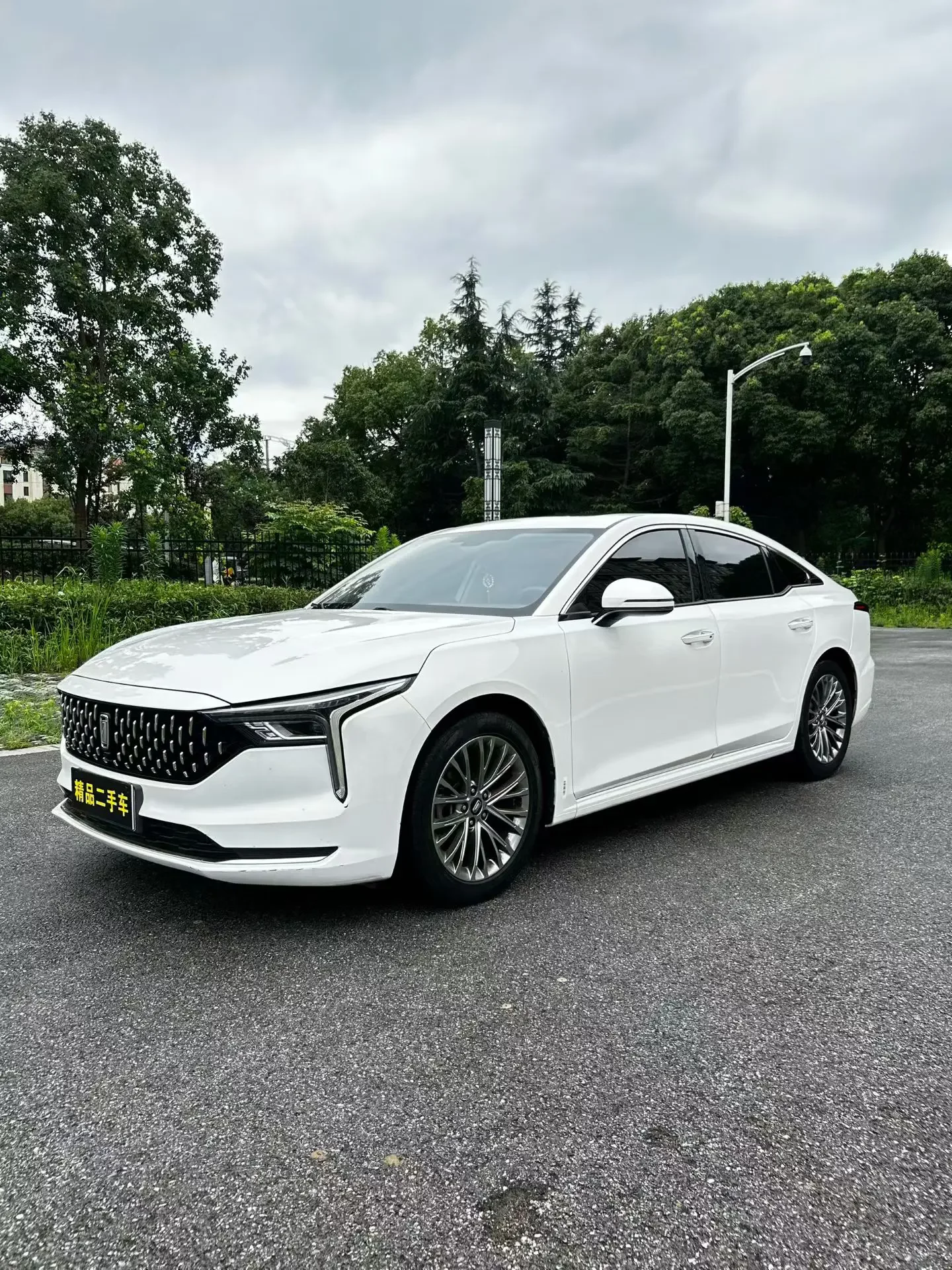 FAW Bestune B70 (Besturn B70)  из Китая