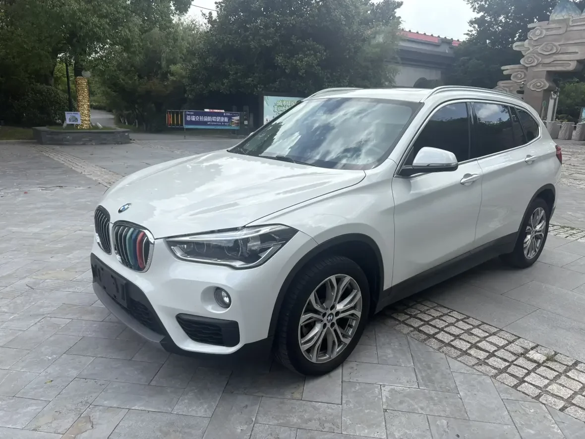 BMW X1  из Китая