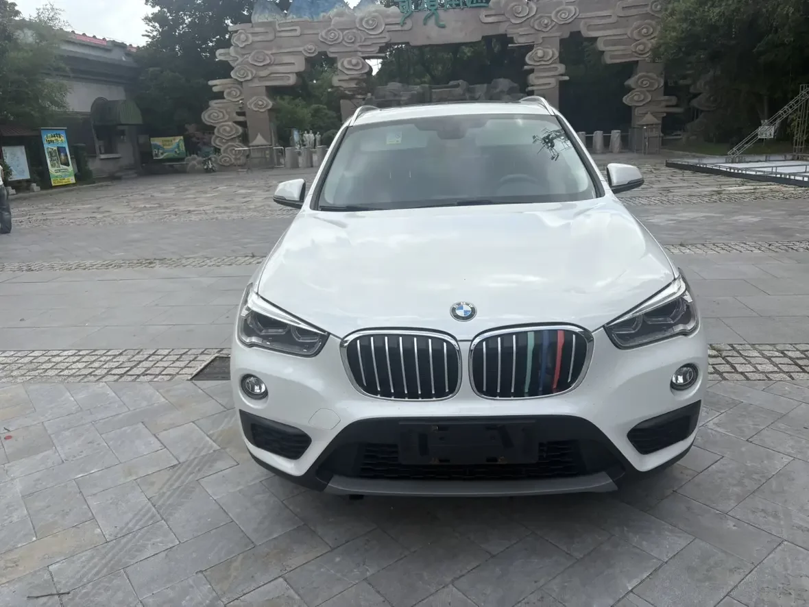 BMW X1  из Китая