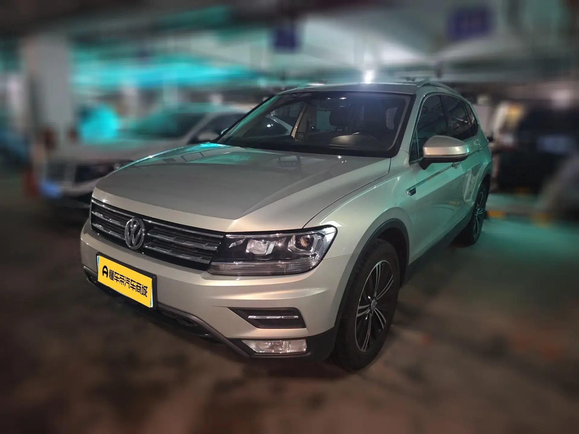 Volkswagen Tiguan L