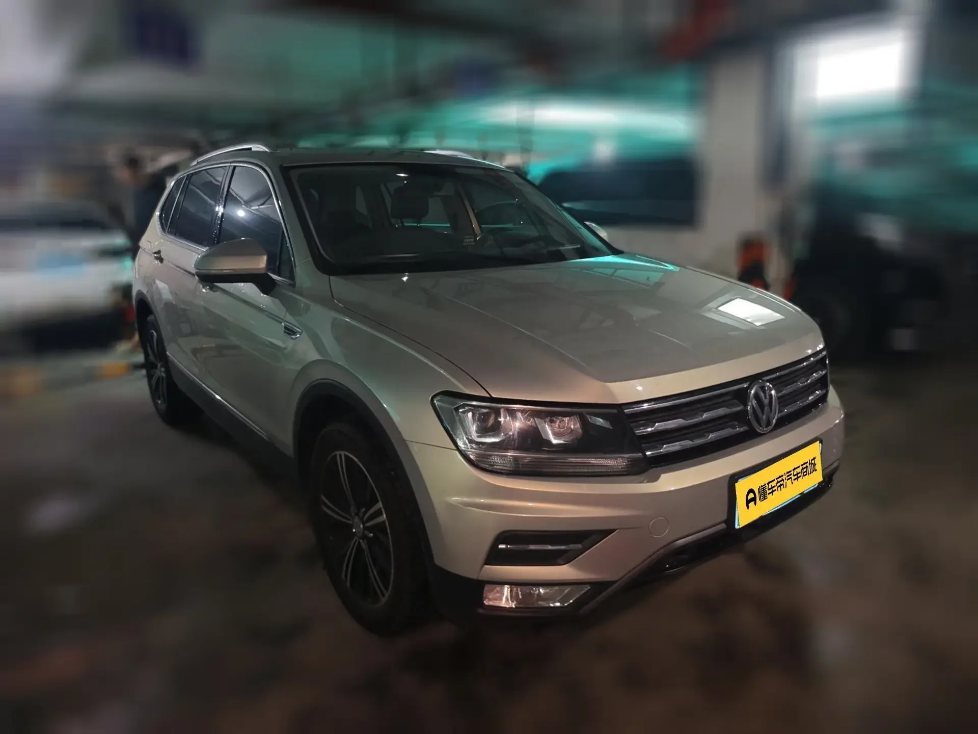 Volkswagen Tiguan L
