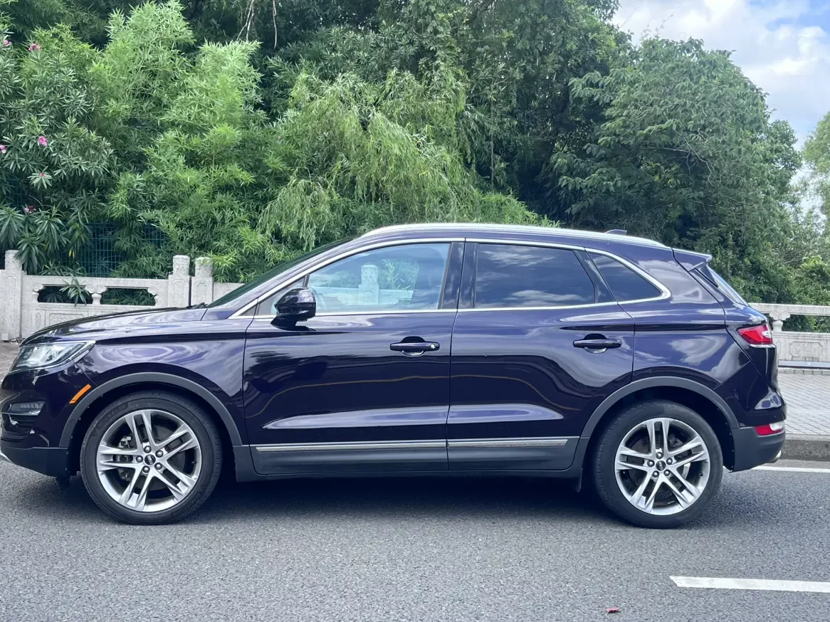Lincoln MKC
